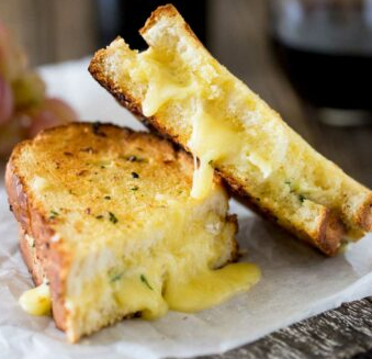 Cheesy Garlic Bread Sandwich